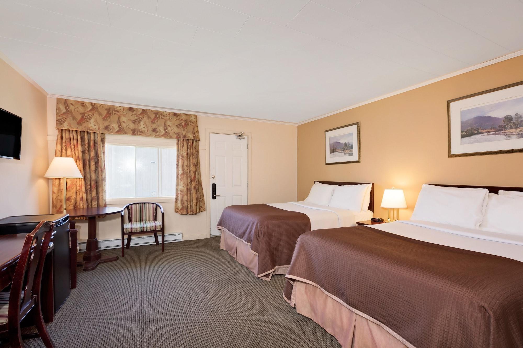 Howard Johnson By Wyndham Woodstock Nb Eksteriør billede
